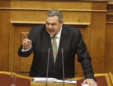 Μήνυμα Καμμένου σε Σκόπια από τα σύνορα: «Όσο προκαλείτε η πόρτα της Ελλάδας θα είναι κλειστή»